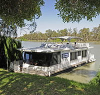 Boats and Bedzzz - The Murray Dream self-contained moored Houseboat - Tourism Gold Coast