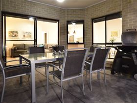 Renmark River Villas - Tourism Gold Coast 3