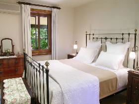 Seppeltsfield Vineyard Cottage - Tourism Gold Coast 1