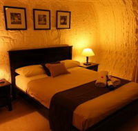 Underground Bed and Breakfast - Tourism Gold Coast