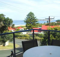 Victor Apartments - Surfs Up - Tourism Gold Coast