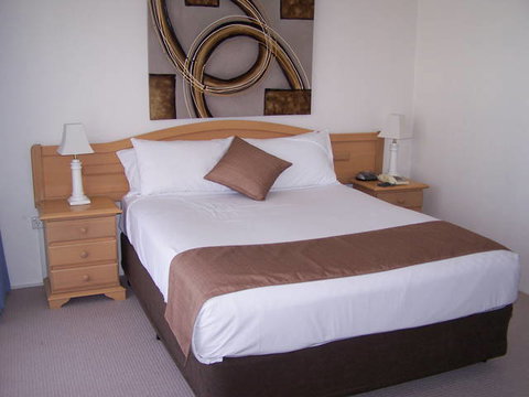 Aegean Apartments - Tourism Gold Coast 11