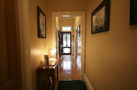 Airleigh Rose Cottage - Tourism Gold Coast 1