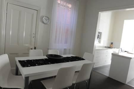 Alexandra Place - Tourism Gold Coast 2