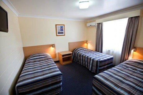 All Seasons Motor Lodge - Tourism Gold Coast 0