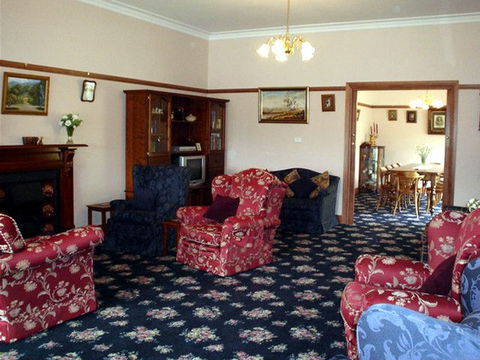 Annabelle Of Healesville Bed & Breakfast - Tourism Gold Coast 4