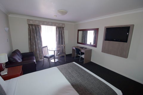 Ashby House Motor Inn - Tourism Gold Coast 2
