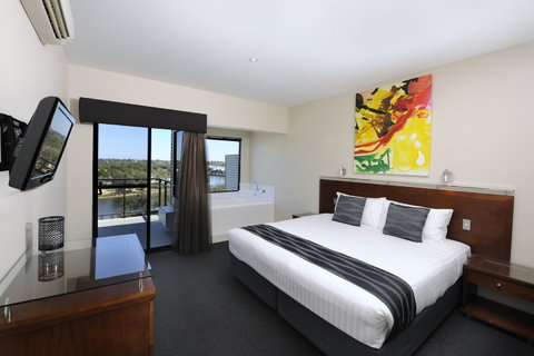 Assured Ascot Quays Apartment Hotel - Tourism Gold Coast 7