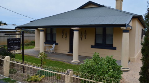 Agnes Cottage Bed And Breakfast - Tourism Gold Coast 4
