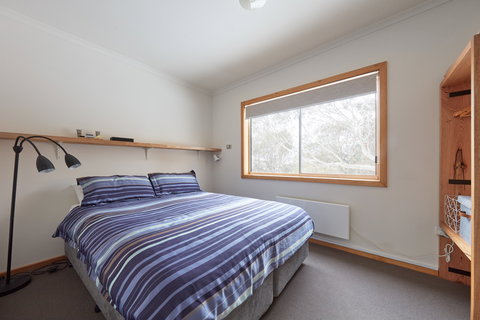 Ripparoo Ski Lodge - Tourism Gold Coast 2