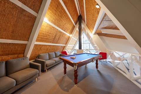 Ripparoo Ski Lodge - Tourism Gold Coast 5