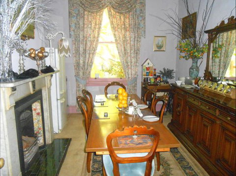 Belmont Bed & Breakfast - Tourism Gold Coast 3