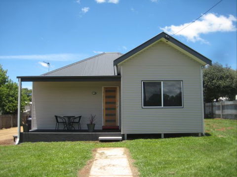 Sapphire Cottage - Tourism Gold Coast 0