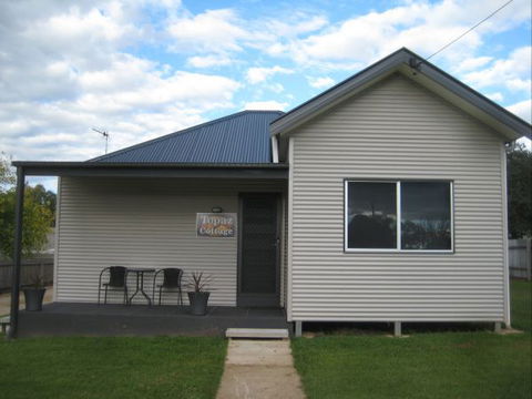 Sapphire Cottage - Tourism Gold Coast 1