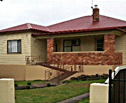 Kings Lodge - Tourism Gold Coast 0