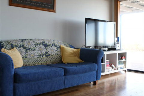 Shackago - Tourism Gold Coast 1