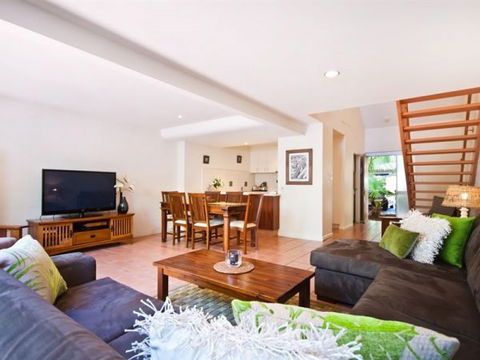 Fletcher Lane Apartments - Tourism Gold Coast 1