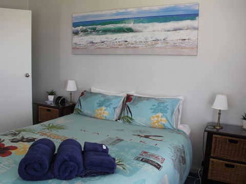 Scamander Beach Shack - Tourism Gold Coast 1