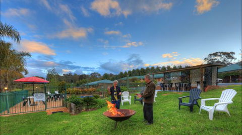 Top Of The Town Motor Inn Yackandandah - Tourism Gold Coast 5