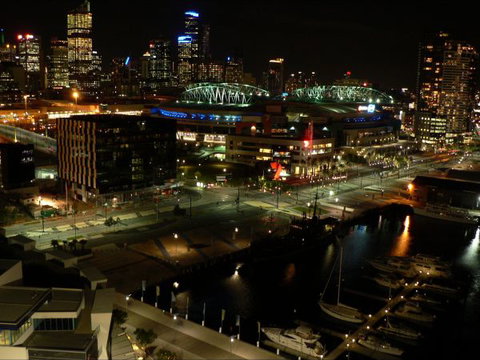 Harbour Escape Apartments Docklands - Tourism Gold Coast 0
