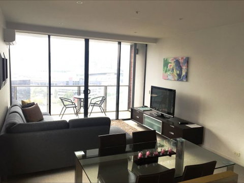 Harbour Escape Apartments Docklands - Tourism Gold Coast 2