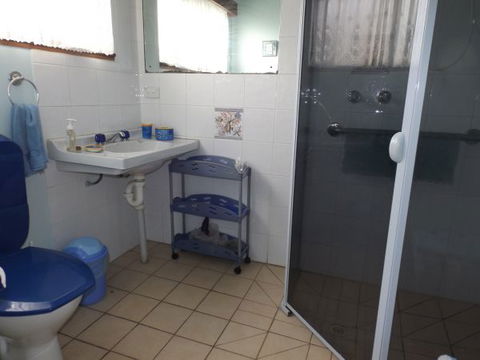 Kirazz Cottage - Tourism Gold Coast 4