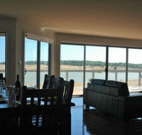 Parrydyse Clayton Bay - Tourism Gold Coast
