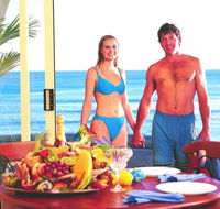 Al Mare Beachfront Retreat - Tourism Gold Coast