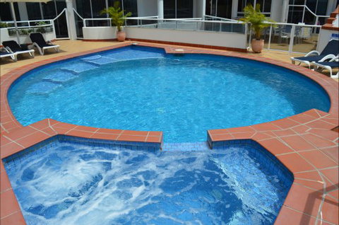 Aquarius Resort - Tourism Gold Coast 3