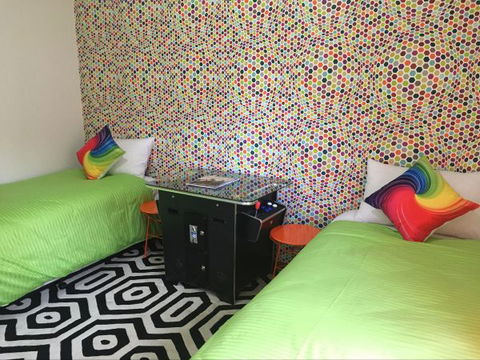 Barossa Retro BnB - Tourism Gold Coast 6