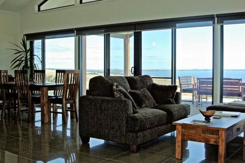 Blue Ray Lodge - Tourism Gold Coast 4