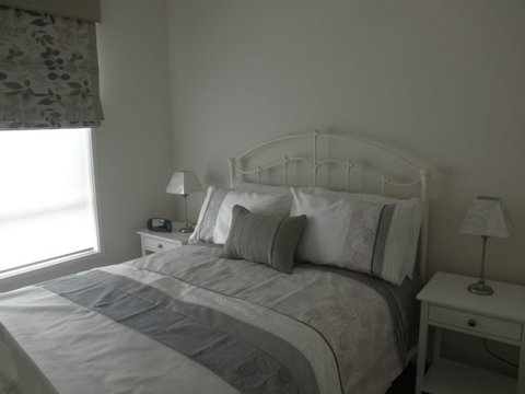 C&C's Bed And Breakfast - Tourism Gold Coast 4