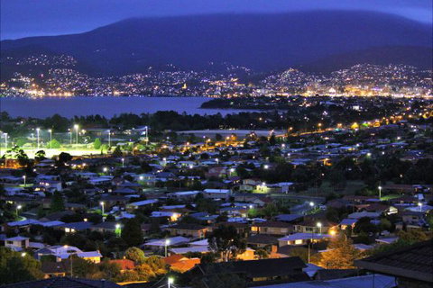 Charbella's On Norma - Tourism Gold Coast 2