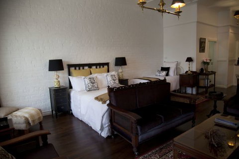 Chiltern Cottage And Indigo Suite - Tourism Gold Coast 3