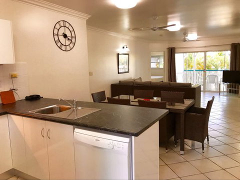 City Terraces - Holiday Apartments - Tourism Gold Coast 3