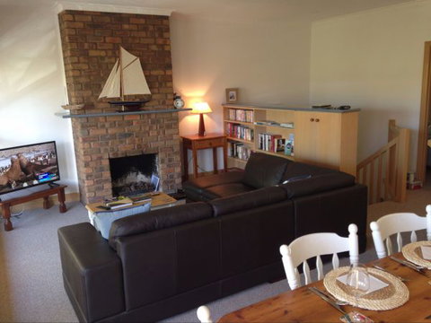 Flinders Beach Retreat Queenscliff - Tourism Gold Coast 4