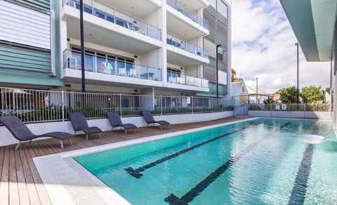 Gallery Suites - Tourism Gold Coast 0