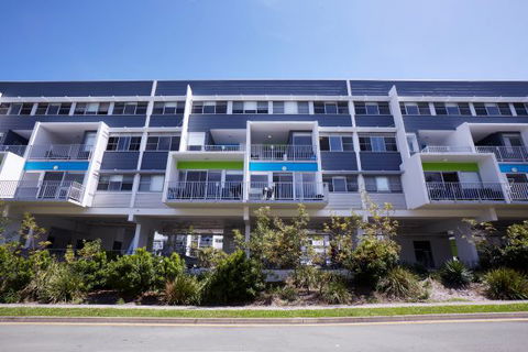 Griffith University Village - Tourism Gold Coast 1