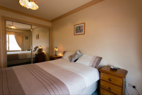 Hamer House - Tourism Gold Coast 1