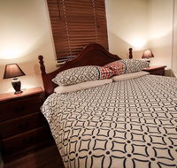 Heather's Mica Cottage