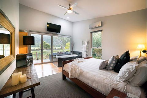 Icon Central Halls Gap - Tourism Gold Coast 2