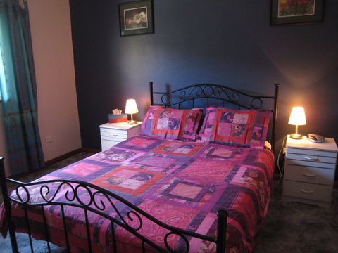 Kingfisher Lodge Edithburgh - Tourism Gold Coast 1