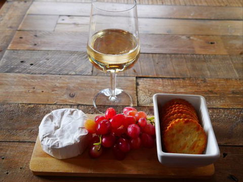 La Perrie Chalet Bed And Breakfast - Tourism Gold Coast 4