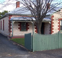 Naracoorte Cottages  Smith Street Villa - Tourism Gold Coast