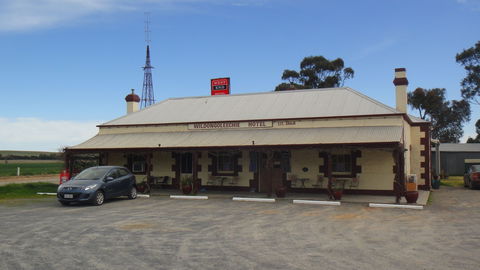 Wildongoleechie Hotel - Tourism Gold Coast 2