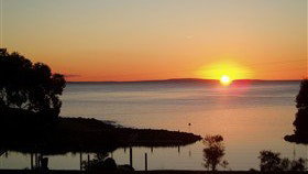 Sunset Retreat - Tourism Gold Coast 0