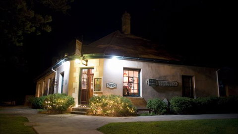 Merrijig Inn - Tourism Gold Coast 0