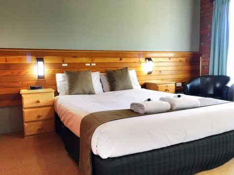 Port Campbell Motor Inn - Tourism Gold Coast 1