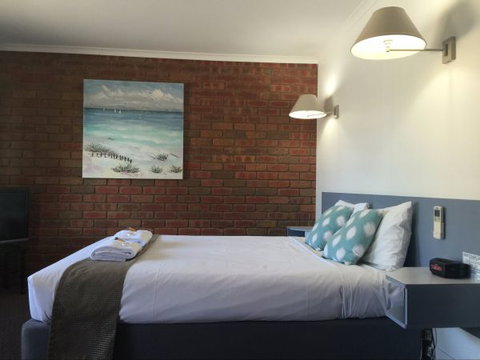 Port Campbell Motor Inn - Tourism Gold Coast 5