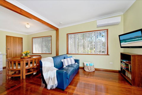 Salt Breeze - Tourism Gold Coast 1